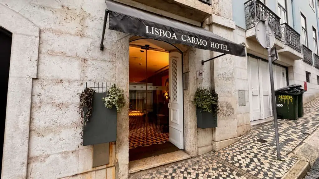 Lisboa Carmo Hotel Review  Outside View