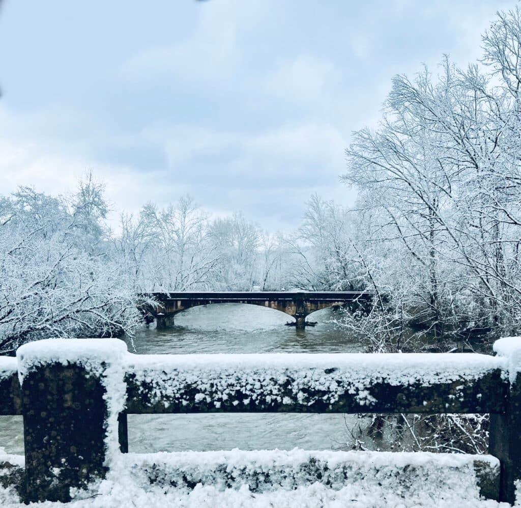 Bridge Snow Large